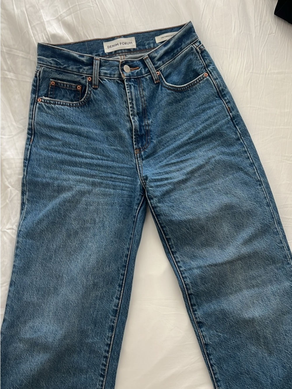 Denim Forum WOMEN Blue Straight-Leg Jeans - Picture 1 of 4